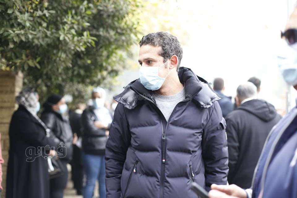 وصول جثمان إبراهيم حجازي (6)