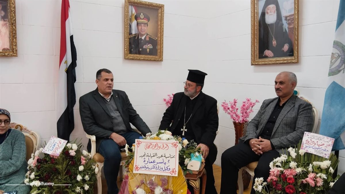 مدير تعليم دمياط يهنئ كنيسة الروم الارثوذكس بعيد الميلاد المجيد