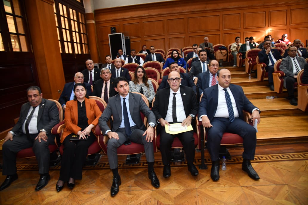 اجتماع لجنة الإسكان بمجلس الشيوخ