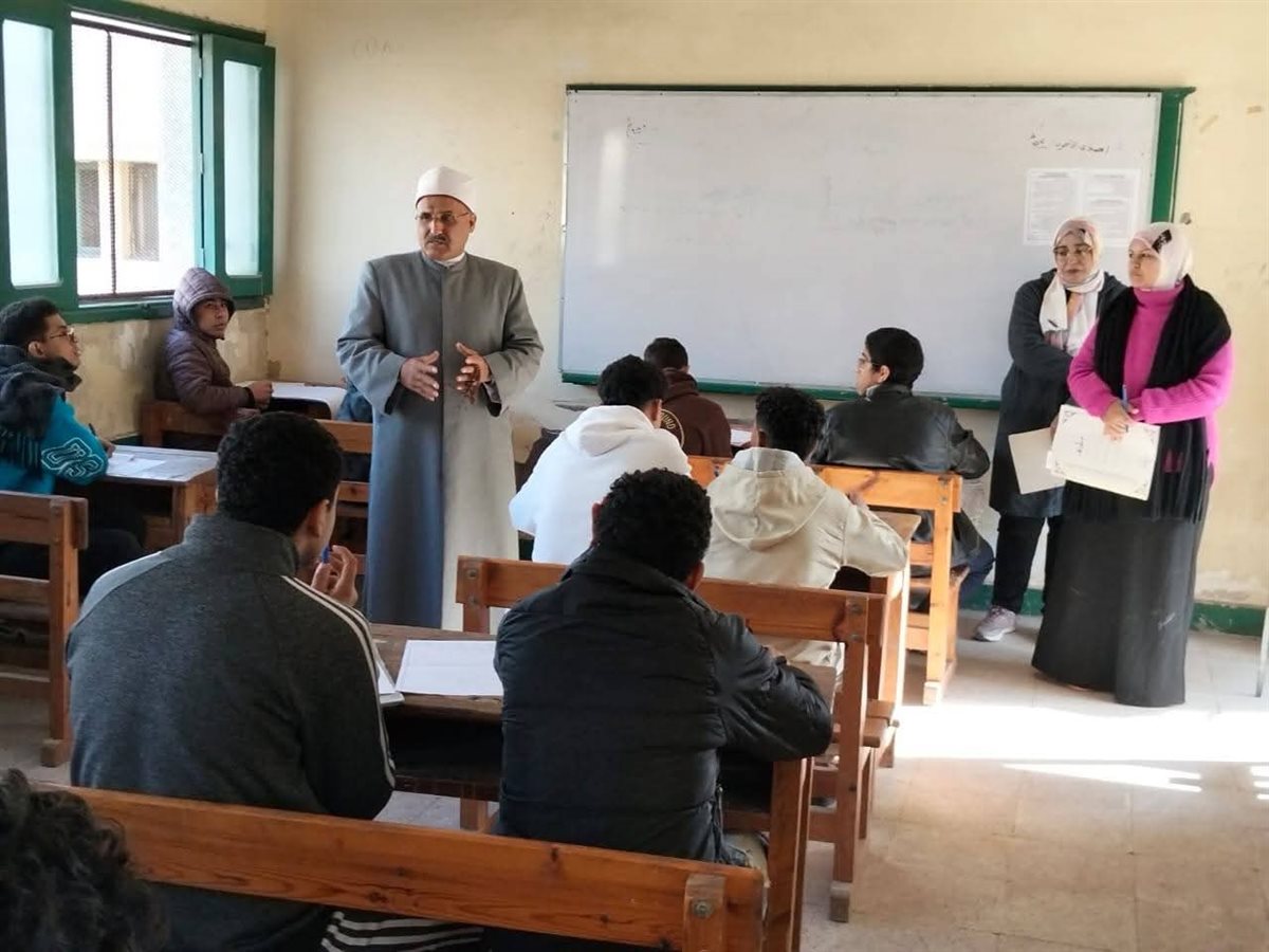 جانب من تفقد اللجان الامتحانية، فيتو