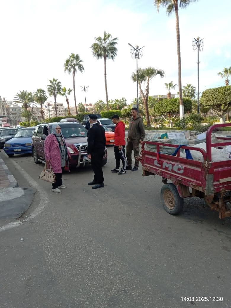 جانب من الحملة،فيتو