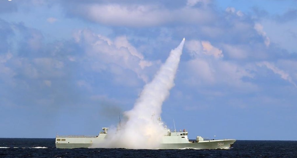 مناورات صينية بالذخيرة الحية