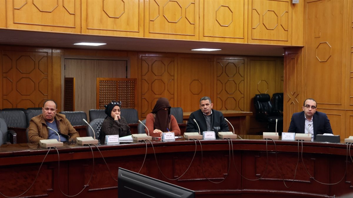 جانب من الاجتماع، فيتو