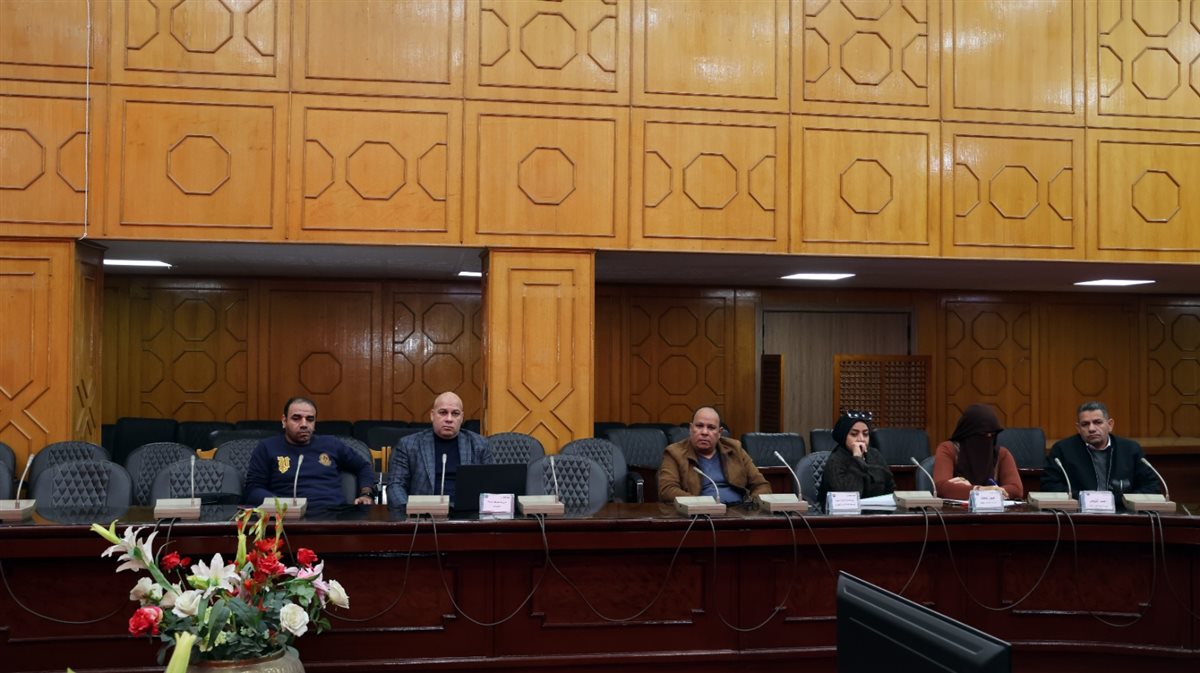 جانب من الاجتماع، فيتو