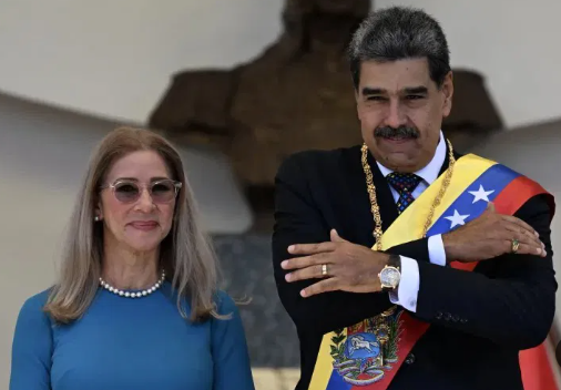 القبض على مادورو وزوجته، فيتو