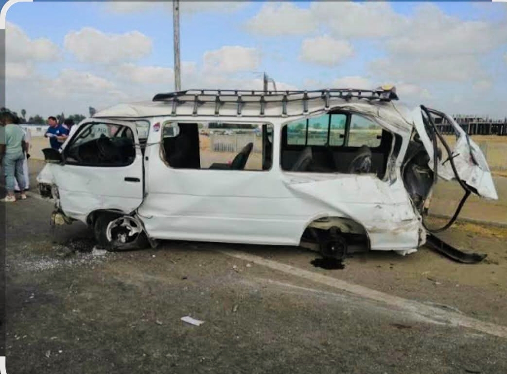 إصابة 7 أشخاص في انقلاب ميكروباص بطريق المحلة – طنطا