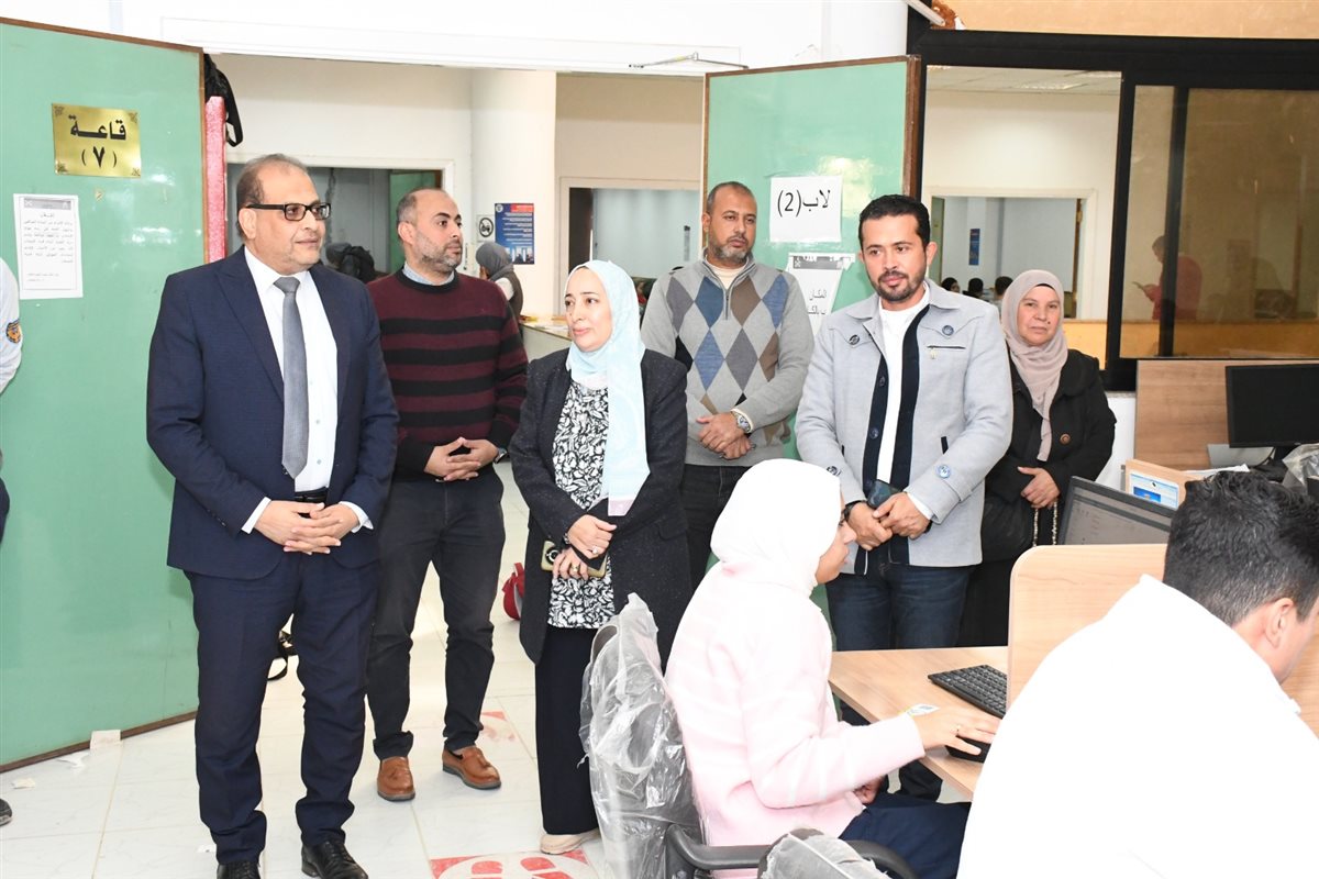 جانب من الامتحانات، فيتو