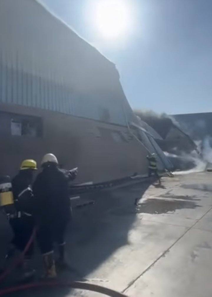 إخماد حريق مصنع بلاستيك في أكتوبر