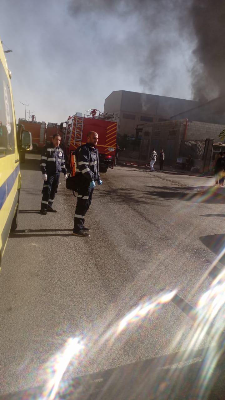 إخماد حريق مصنع بلاستيك في أكتوبر