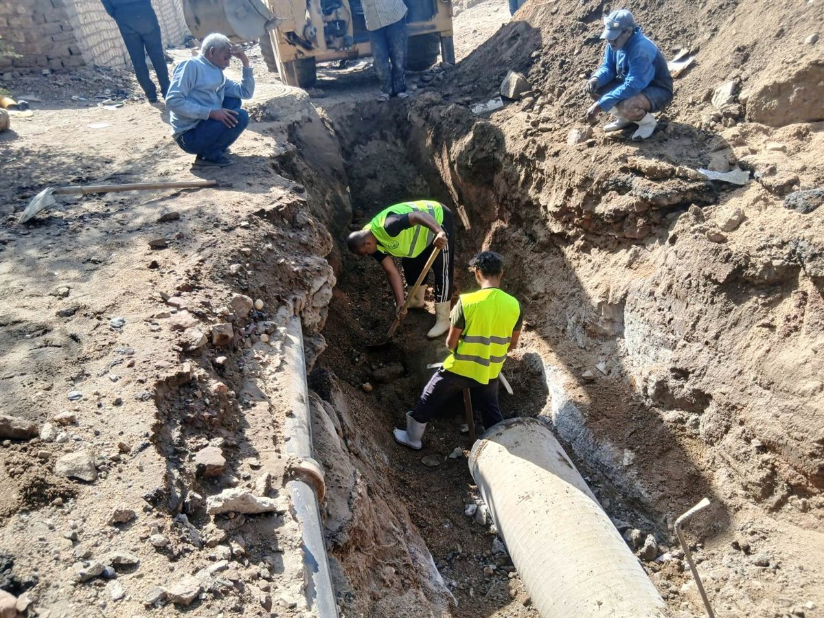 اصلاح خط مياه طرد الكرور&nbsp;