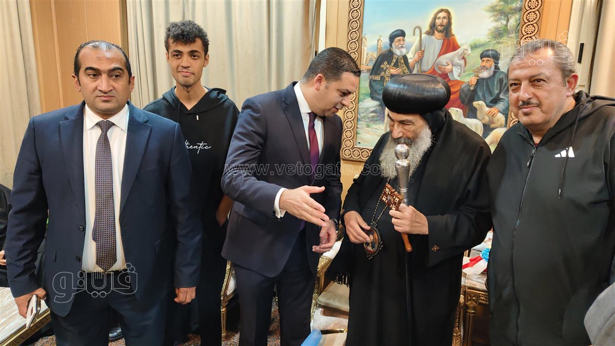 مطران بورسعيد يستقبل نائب المحافظ، فيتو