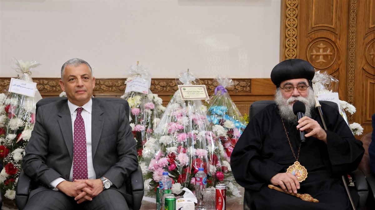 جانب من تقديم التهنئة، فيتو&nbsp;