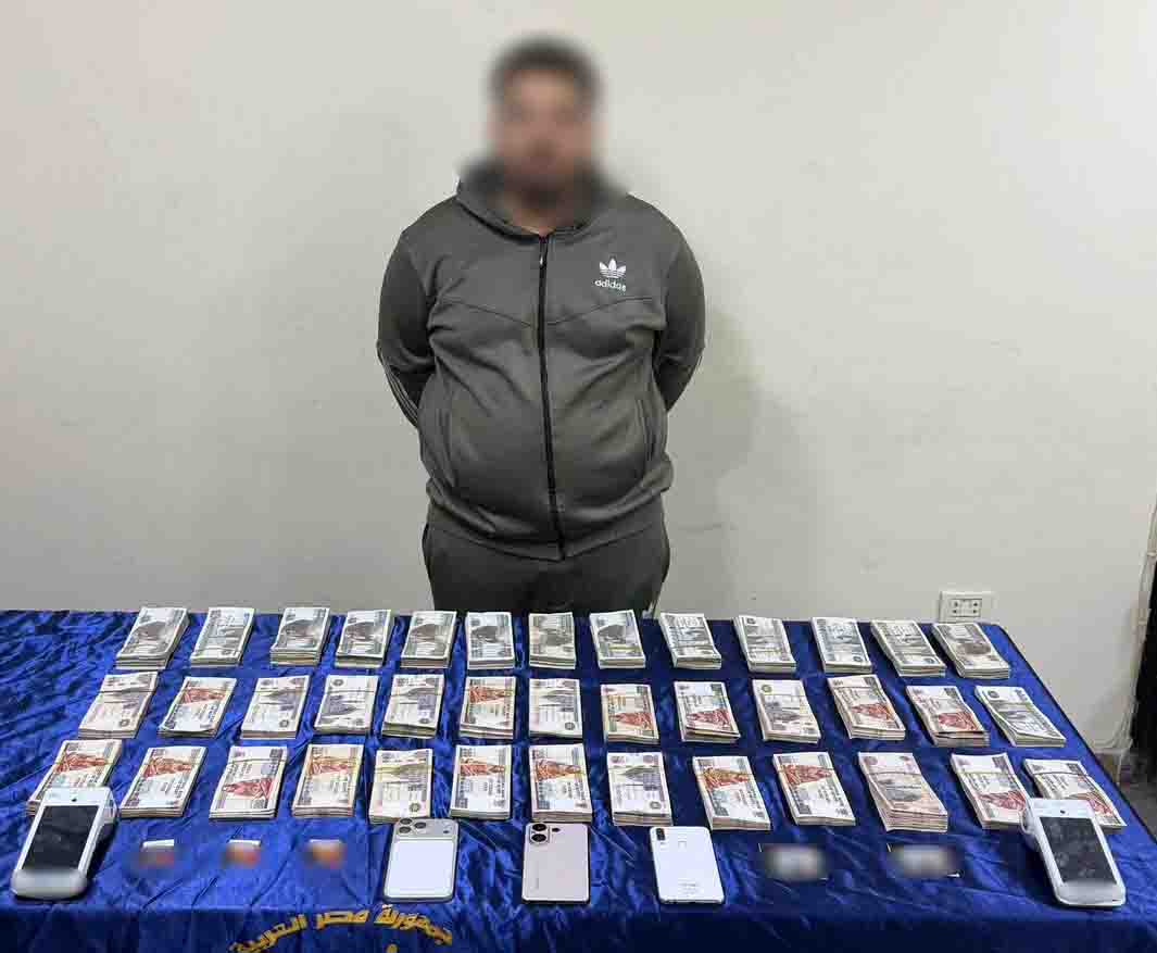 نفذ 32 جريمة.. سقوط نصاب بولاق استولى على أموال المواطنين عبر تسيل أرصدة التمويل&nbsp;