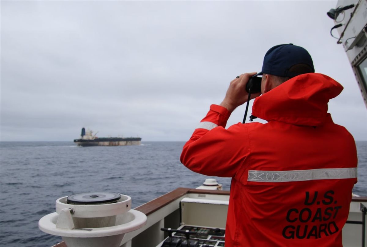 خفر السواحل الأمريكى، فيتو