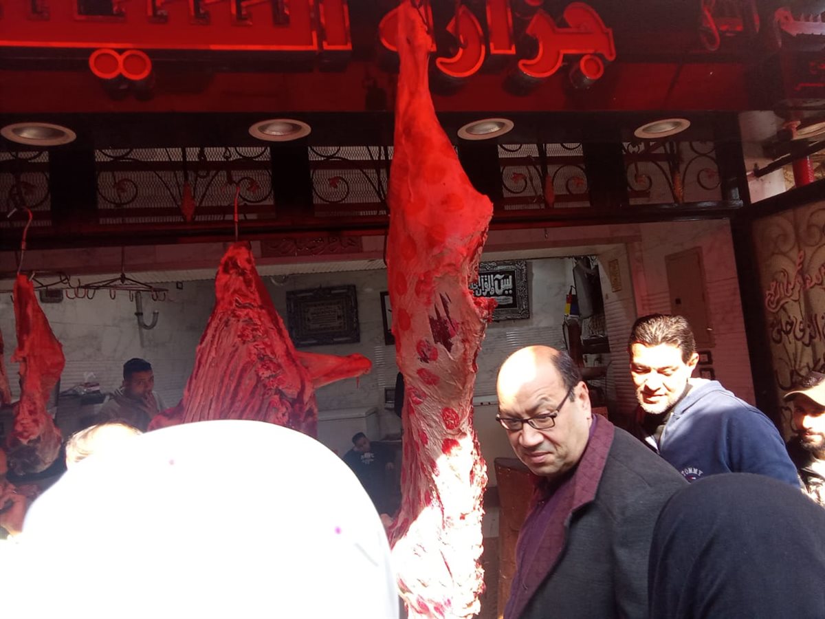 محل يبيع اللحوم ب ٥ جنيه بشبرا الخيمة، فيتو