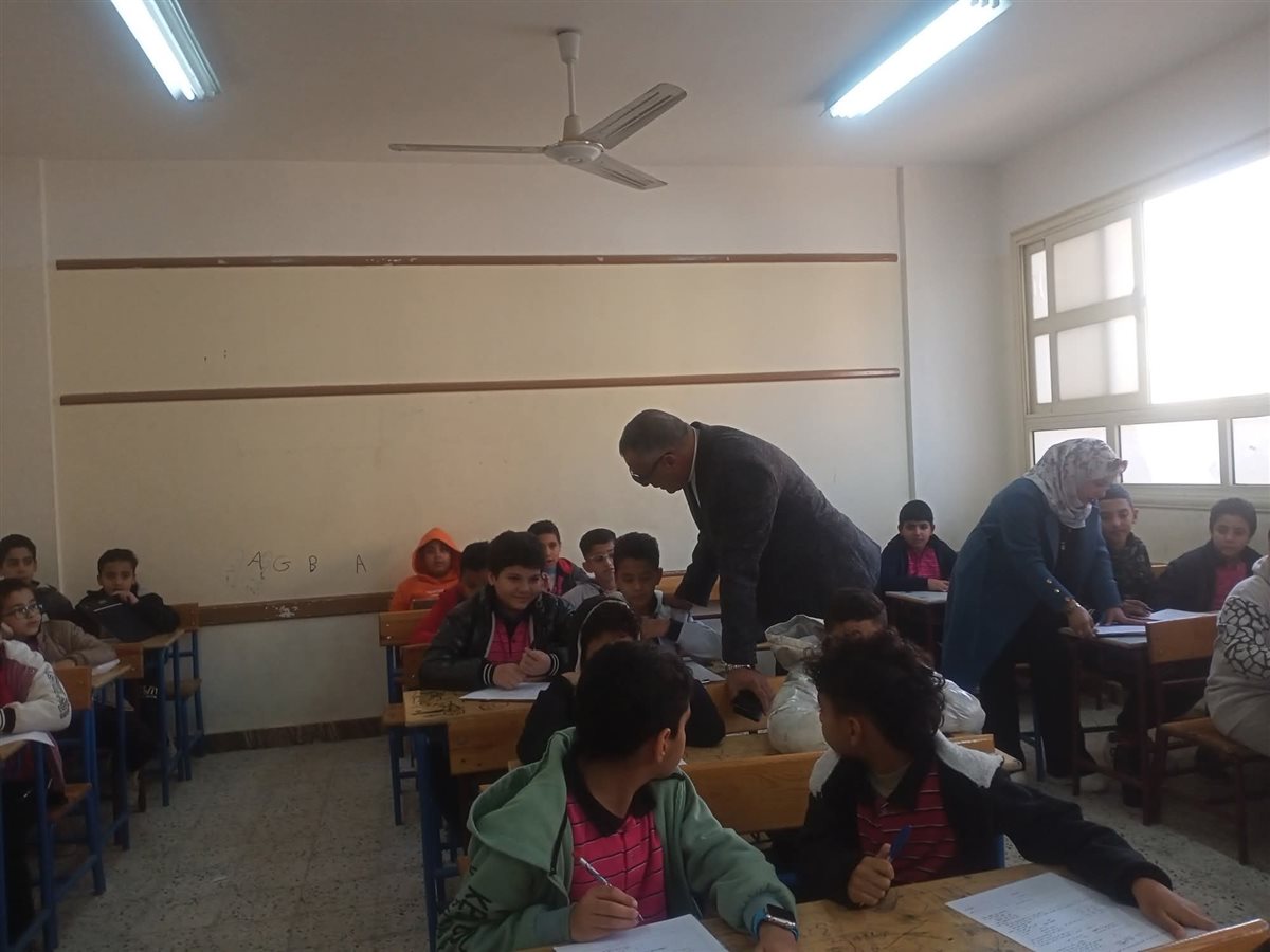 امتحانات نص العام بالقليوبية، فيتو