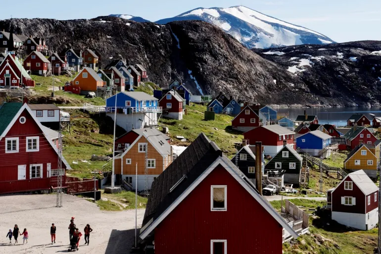 أكاذيب ترامب تستهدف هدوء جرينلاند