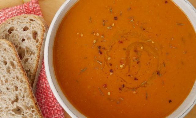 طريقة عمل شوربة العدس التركية