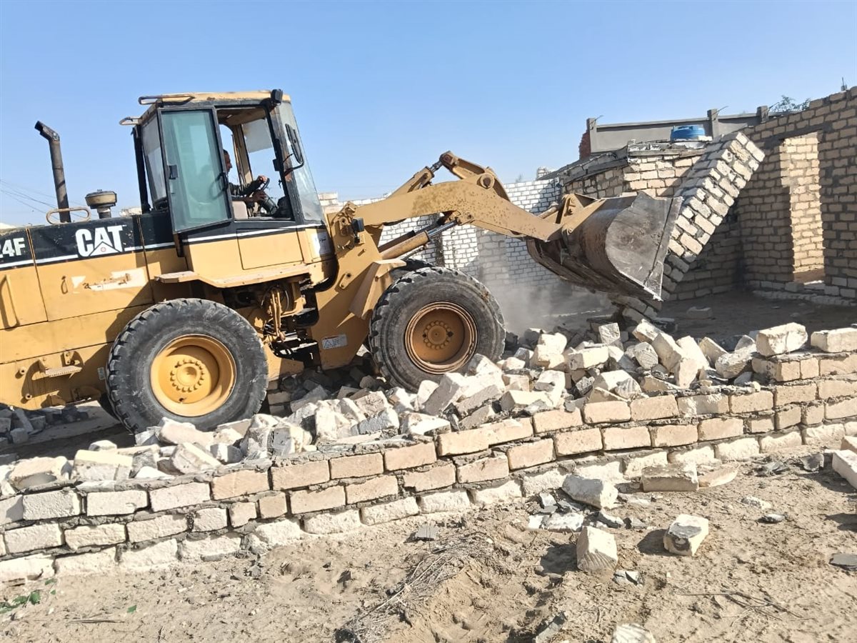 جانب من أعمال الإزالة، فيتو