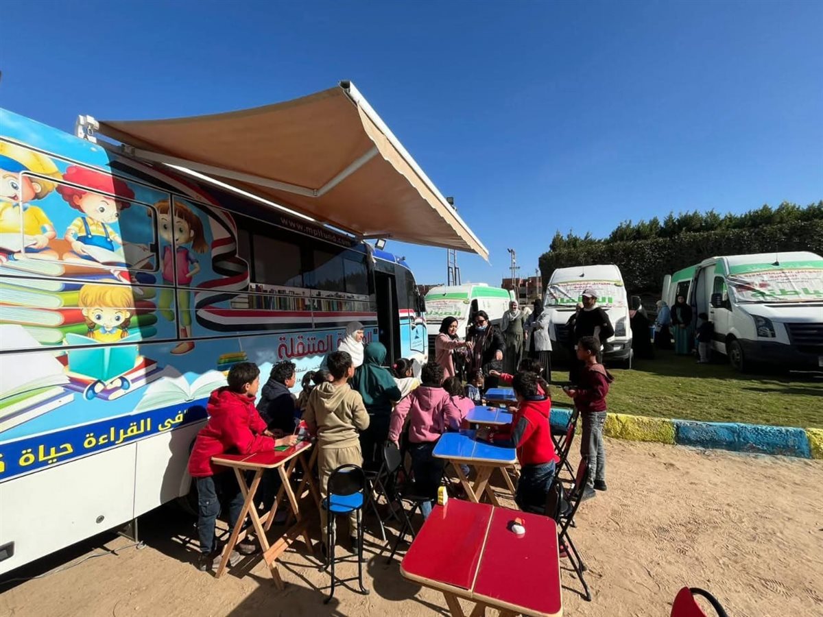 جانب من القافلة، فيتو