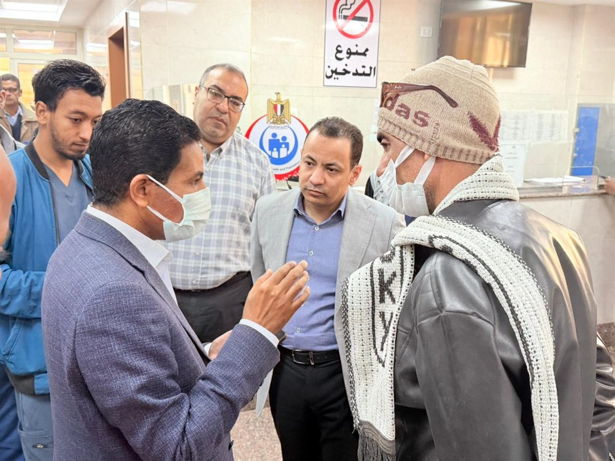 وكيل الصحة بالأقصر يتفقد مستشفى الحميات ويتابع الوضع الوبائي