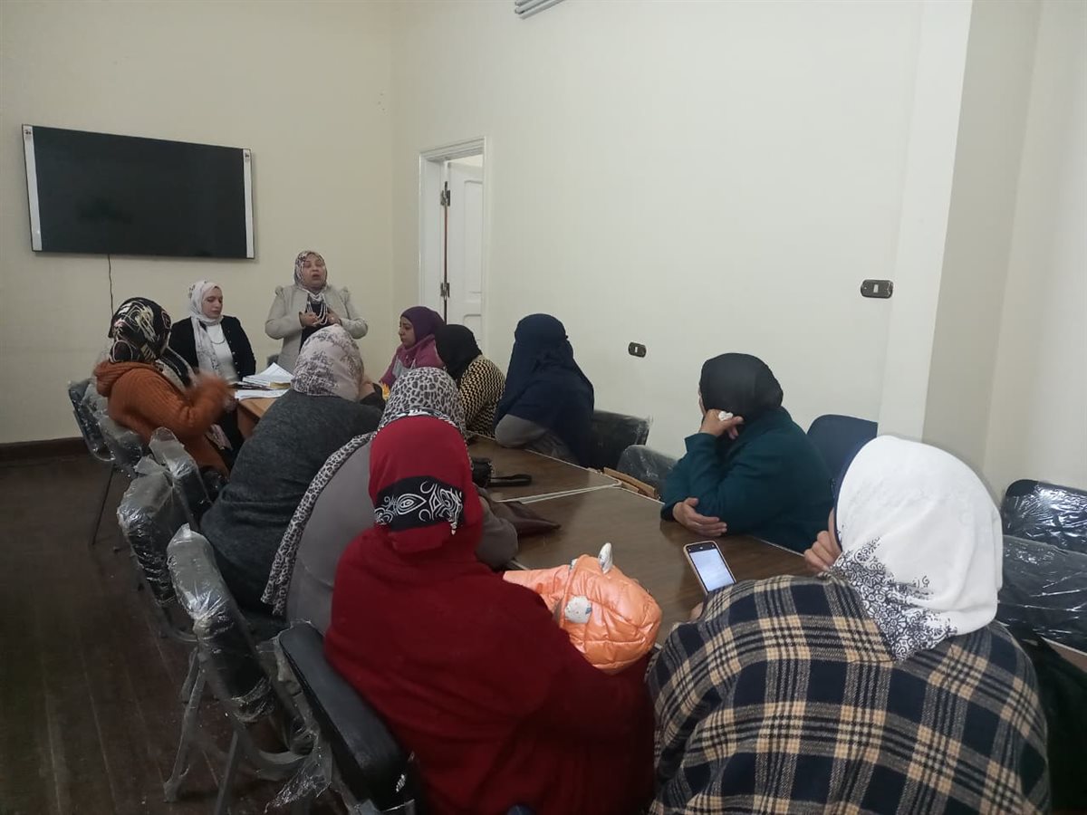 جانب من الندوة،فيتو