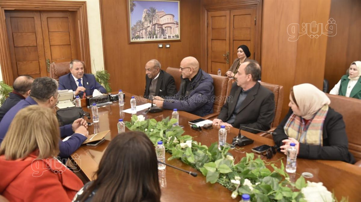 محافظ بورسعيد يناقش تطوير منطقة الفرما، فيتو&nbsp;