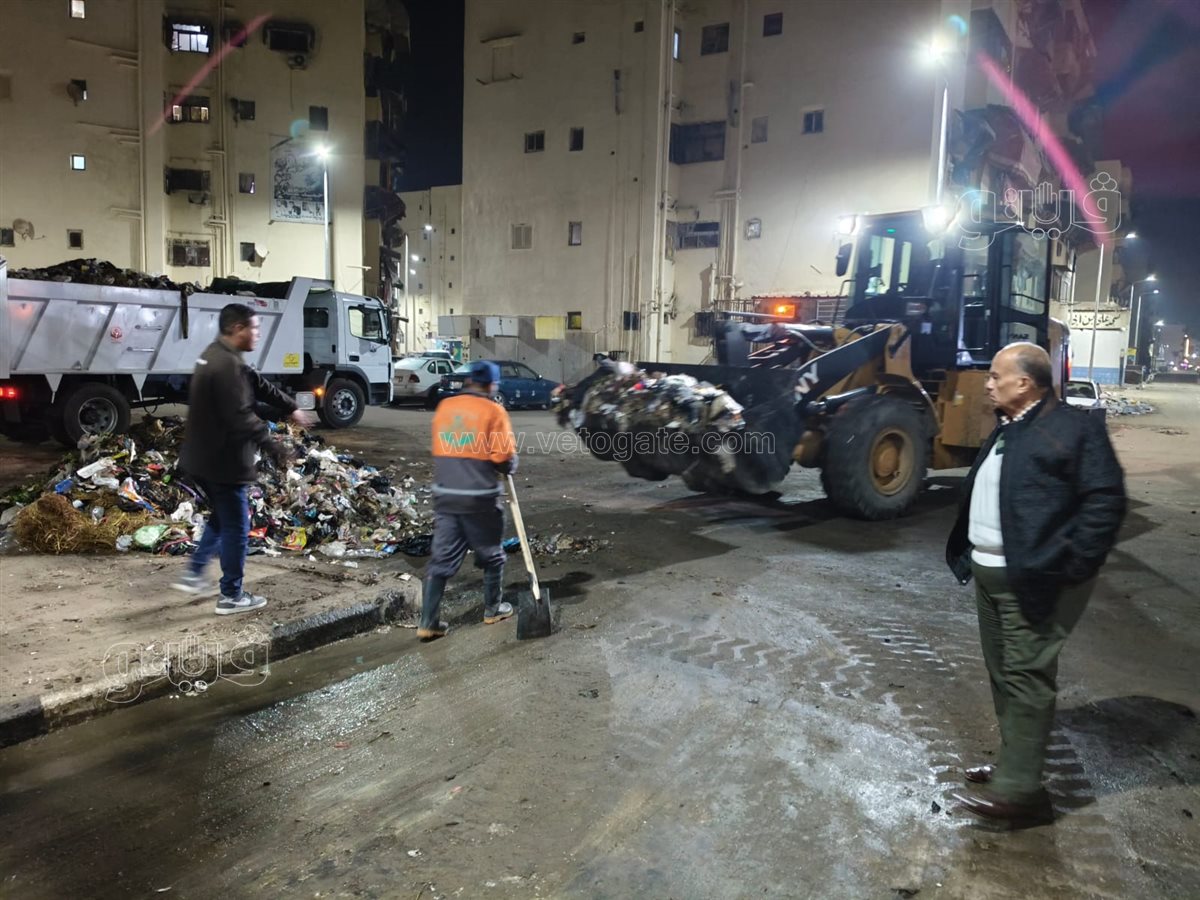 رئيس شركة النظافة ببورسعيد يزور حي الزهور، ڤيتو