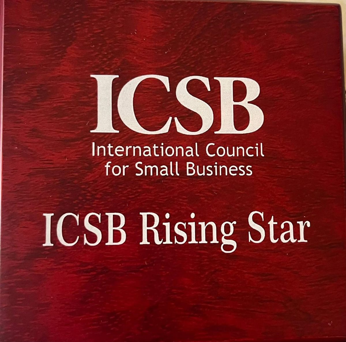 جانب من التكريم، فيتو