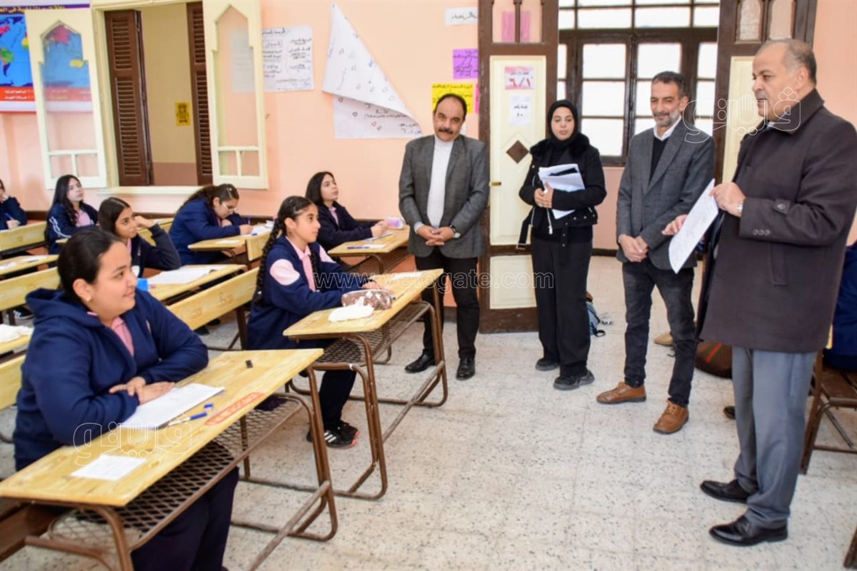 تعليم بورسعيد يتفقد اللجان، فيتو