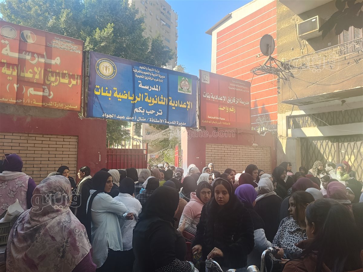 اللغة العربية تمنح طلاب الإعدادية بالشرقية جرعة ثقة وفرحة أمام لجان الامتحانات،فيتو