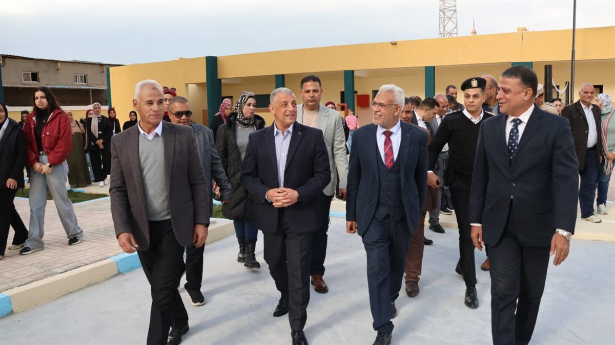 جانب من مراسم الافتتاح بمدرسة التحرير &nbsp;بالقنطرة غرب، فيتو