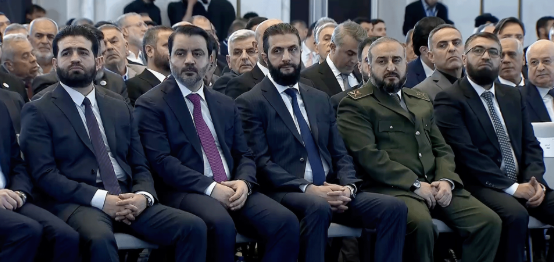 إقامة نظام مركزي يشبه هيكل نظام الأسد، فيتو