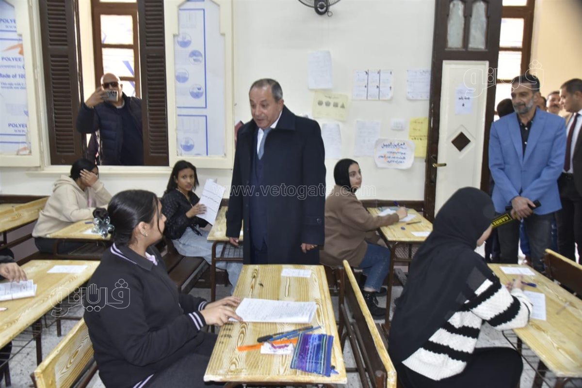 محافظ بورسعيد يتفقد سير امتحانات الإعدادية، ڤيتو