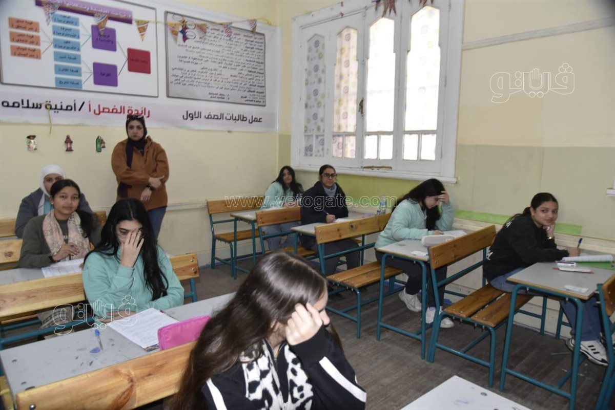 محافظ بورسعيد يتفقد سير امتحانات الإعدادية، ڤيتو