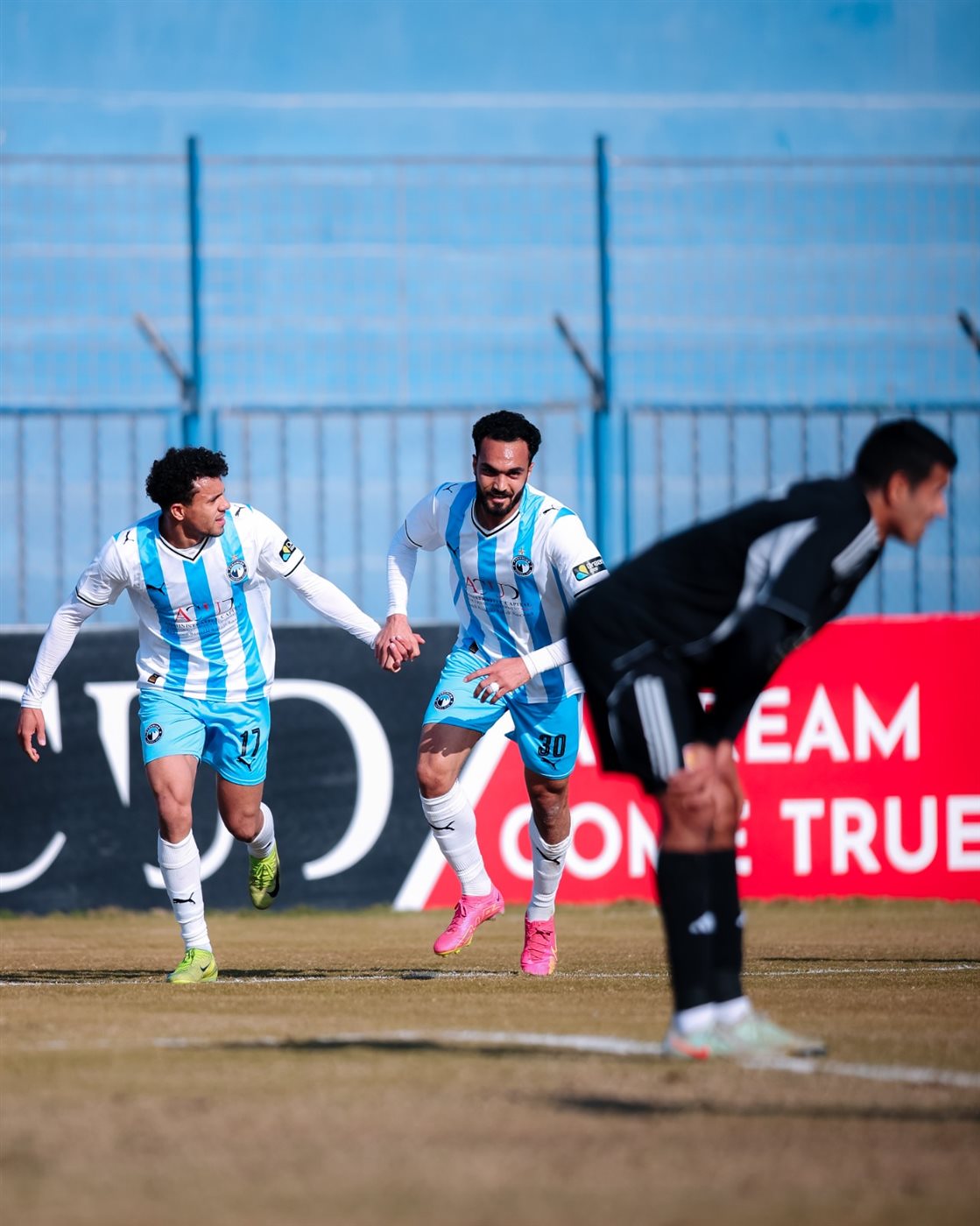 &nbsp;بيراميدز يتقدم بثلاثية أمام الجونة في الشوط الأول