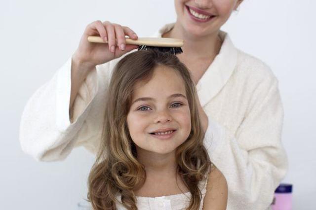 8 نصائح للعناية بشعر البنات الصغيرات&nbsp;