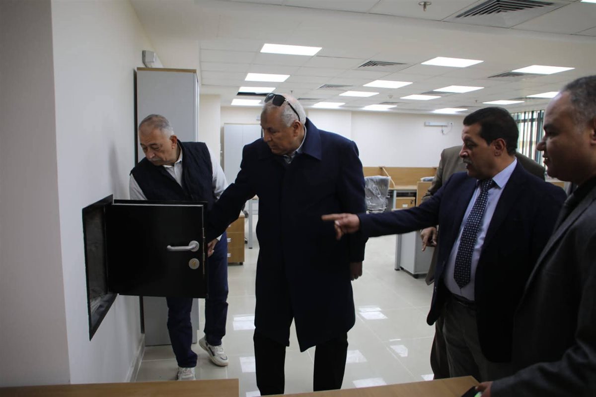 افظ الوادي الجديد يفتتح مبنى مأمورية الضرائب العقارية