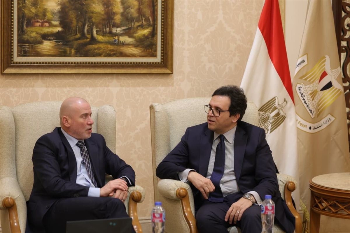 وزير الثقافة يلتقي نظيره الروماني