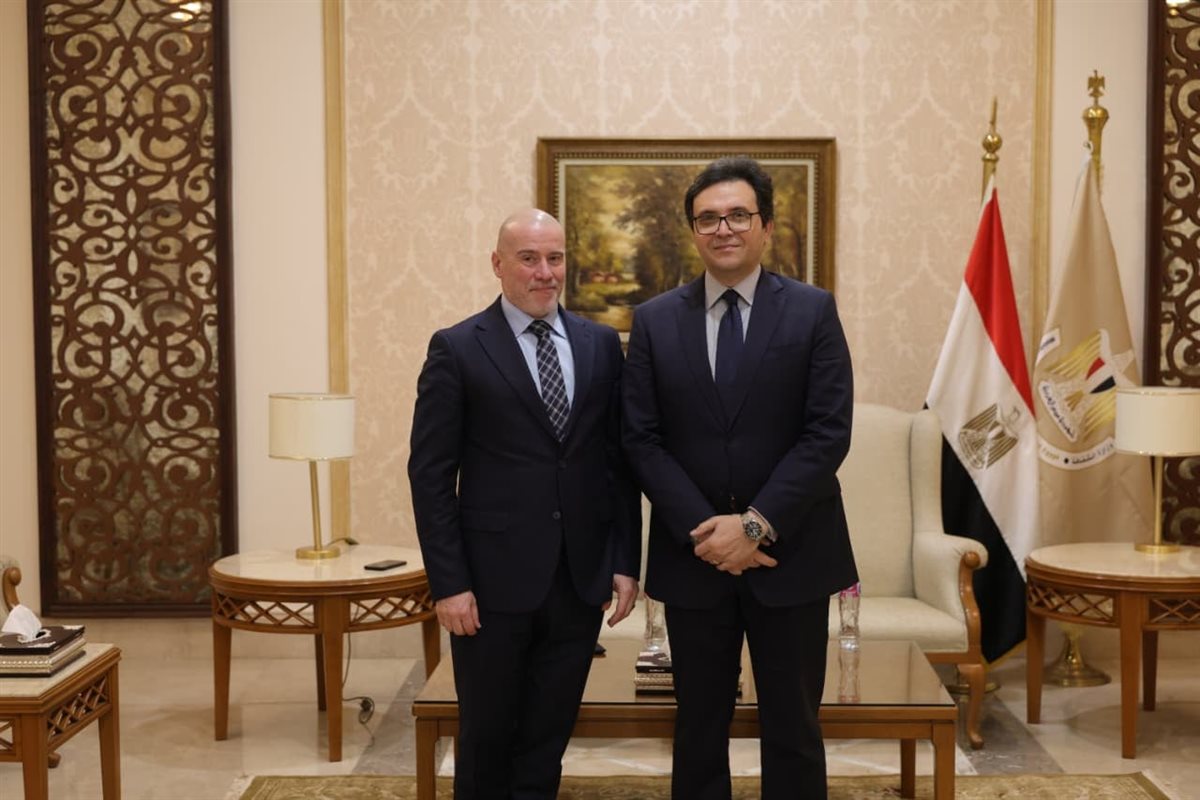 وزير الثقافة يلتقي نظيره الروماني