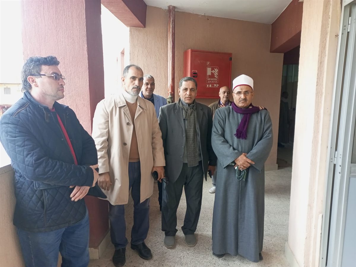 جانب من سير العمل بالكنترول، فيتو