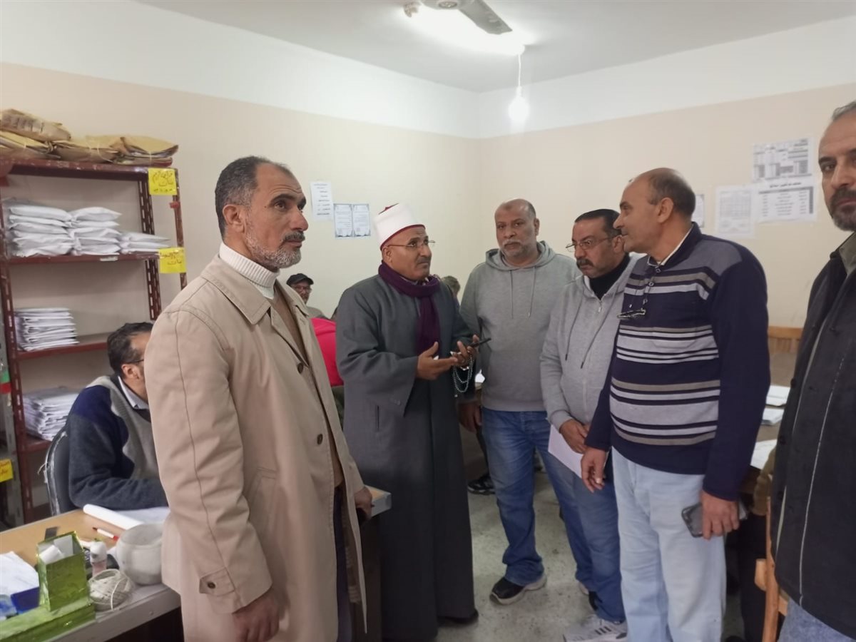 جانب من سير العمل بالكنترول، فيتو