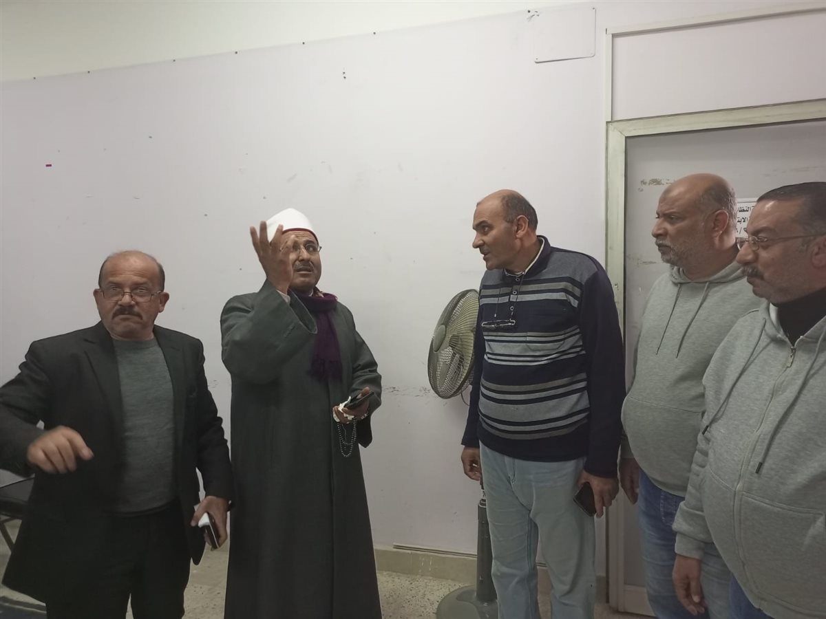 جانب من سير العمل بالكنترول، فيتو