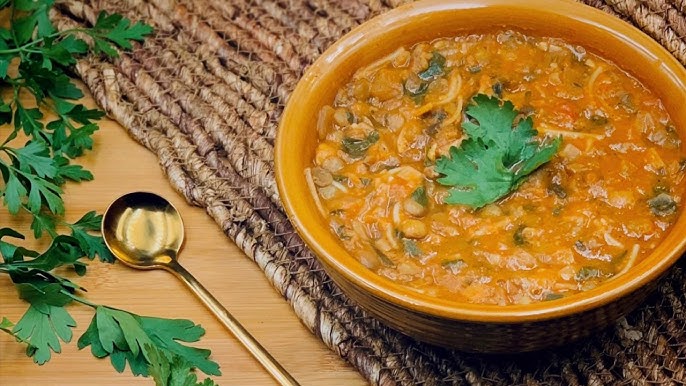 طريقة عمل شوربة الحريرة&nbsp;