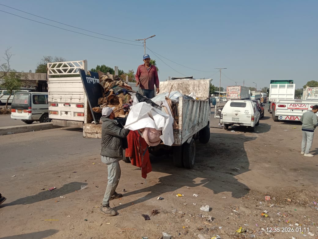 جانب من الحملات،فيتو