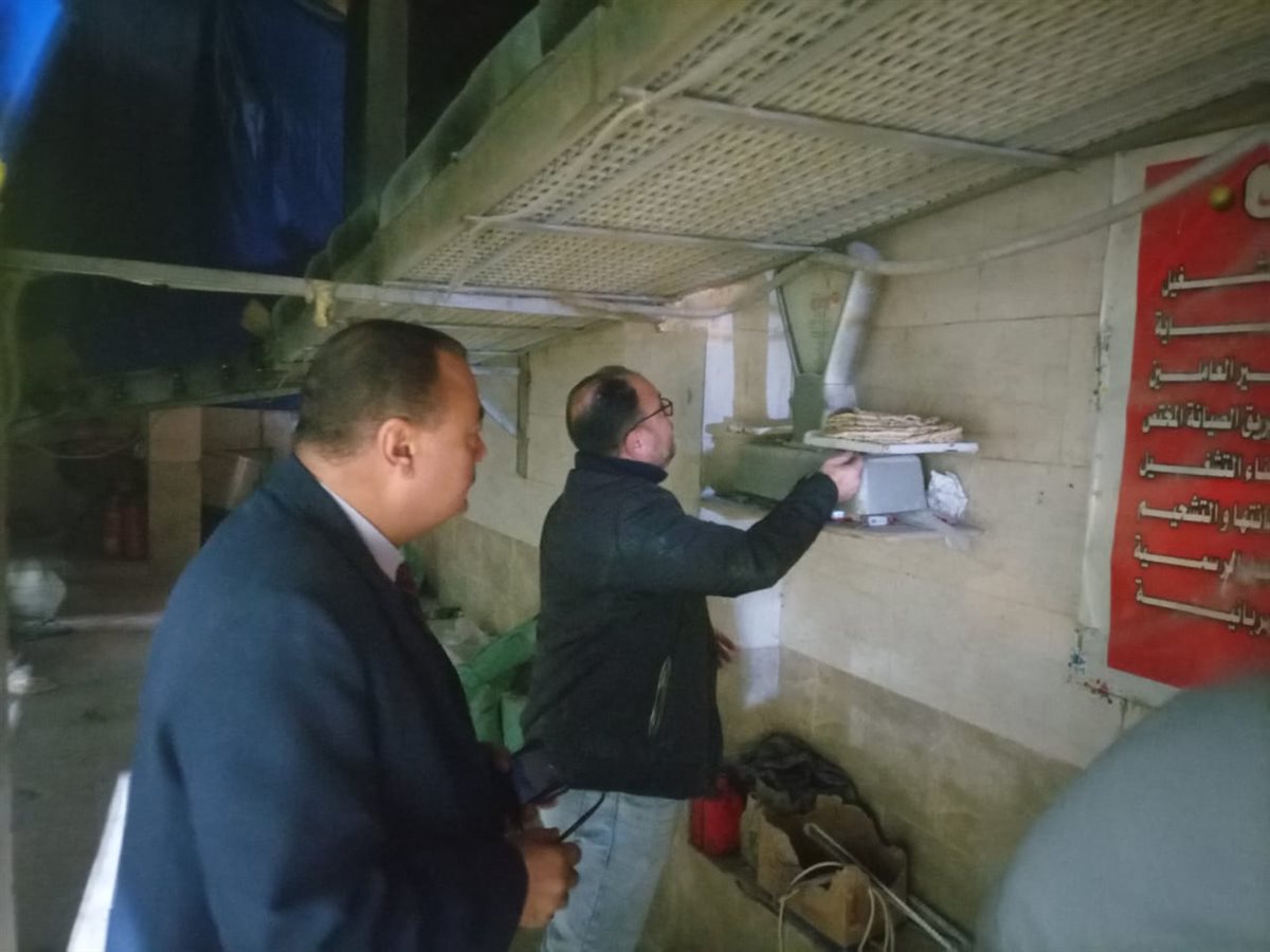 حملة تفتيشية &nbsp;استهدفت إحكام الرقابة على الأسواق وضبط المتلاعبين بصحة المواطنين