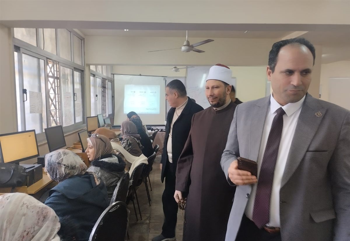 برنامج تدريبي عن الذكاء الاصطناعي لجميع كوادرها