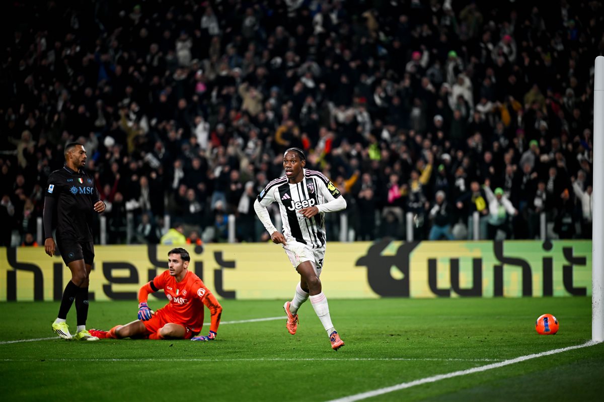 هدف يوفنتوس في مرمى نابولي، فيتو