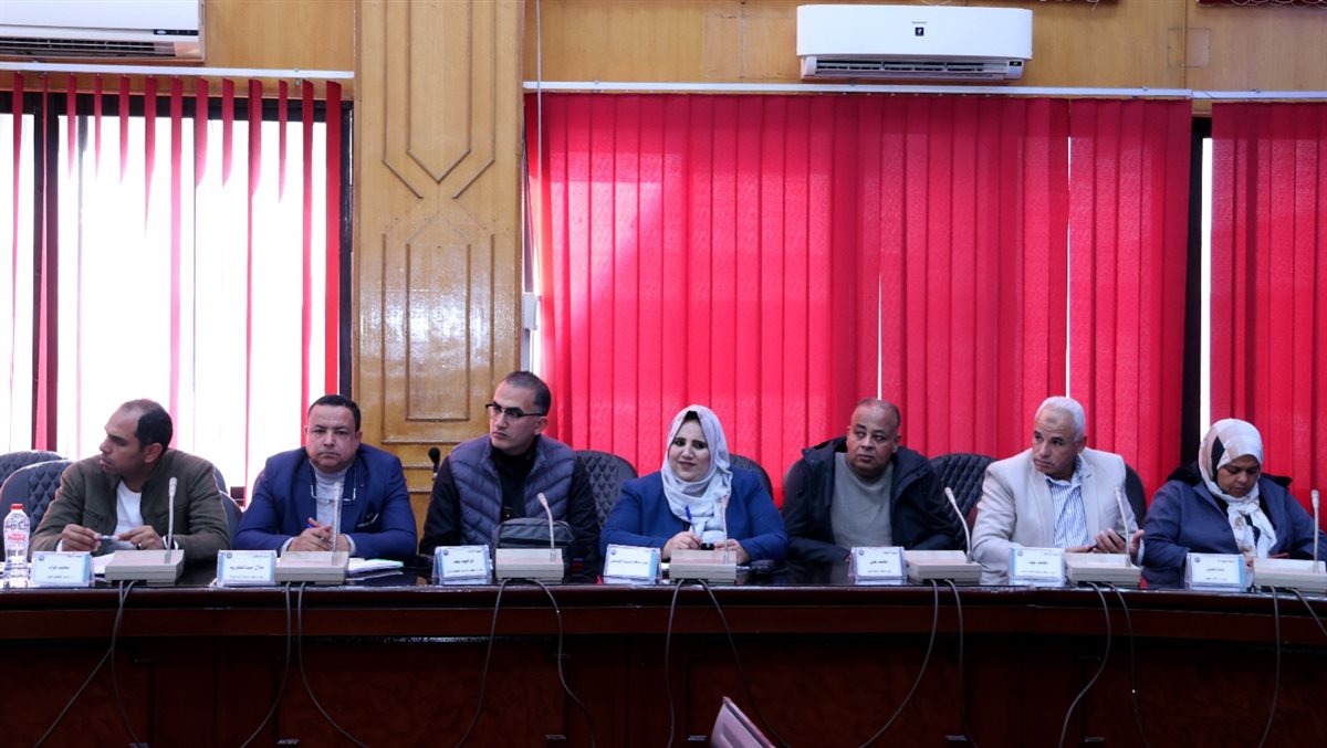 جانب من الاجتماع، فيتو