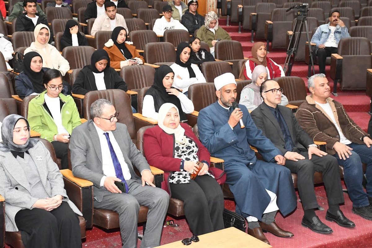 جانب من الجلسة الافتتاحية، فيتو